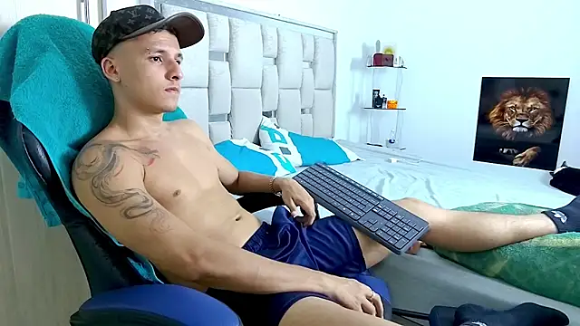 Andrew lovely18 online show from 02.17.26