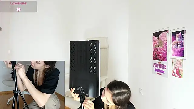 Snapshot of Michelle_Melnss chatting on 04.16.26 Michelle Melnss online show from 04.16.26