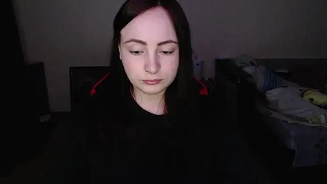 Laralianna online show from 04.11.26