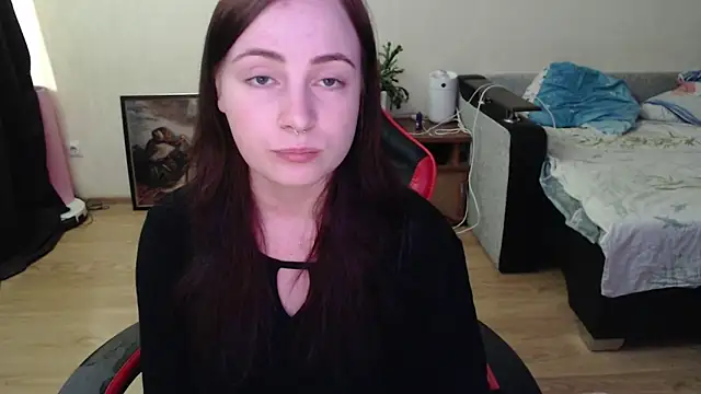 Snapshot of Laralianna chatting on 06.15.26 Laralianna online show from 06.15.26