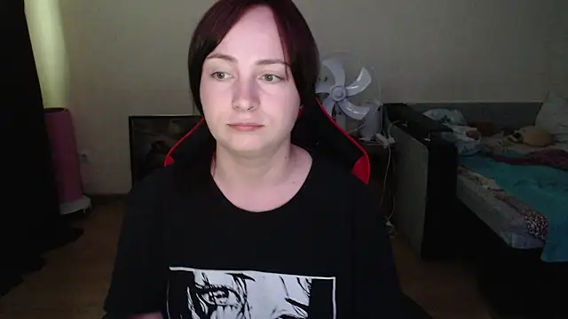 Snapshot of Laralianna chatting on 07.05.26 Laralianna online show from 07.05.26