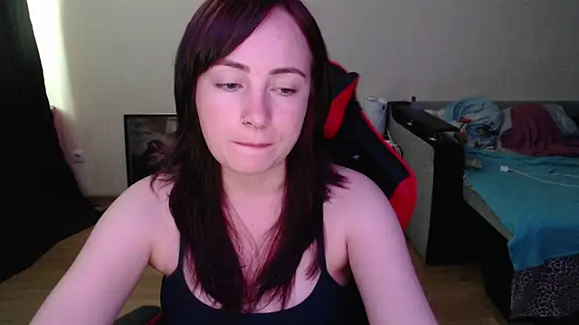 Snapshot of Laralianna chatting on 07.10.26 Laralianna online show from 07.10.26