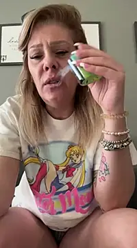 Snapshot of Lexi_Shocker chatting on 02.26.25 Lexi Shocker online show from 02.26.25