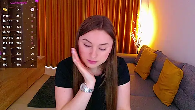 Snapshot of _Mia_Adams chatting on 01.22.25 Mia Adams online show from 01.22.25