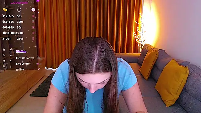 Snapshot of _Mia_Adams chatting on 03.17.25 Mia Adams online show from 03.17.25
