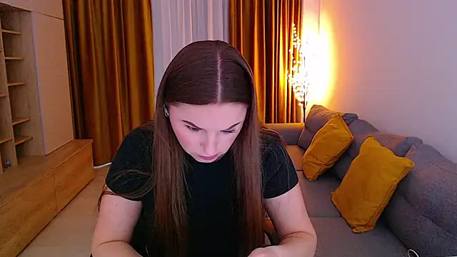  Mia Adams online show from 03.30.26