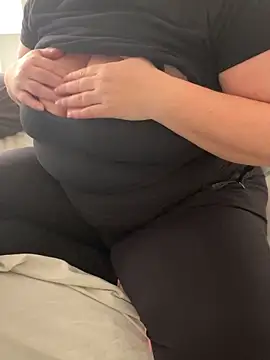 sweeti Em online show from 04.02.26