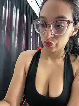 Ninnfa online show from 02.12.25