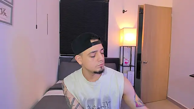 alejandro calderon1 online show from 04.15.26