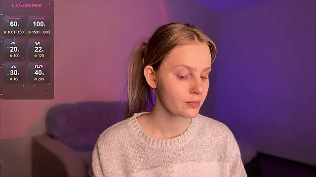 Chanel Gill online show from 02.23.25