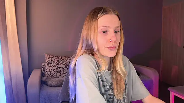 Chanel Gill online show from 09.27.25