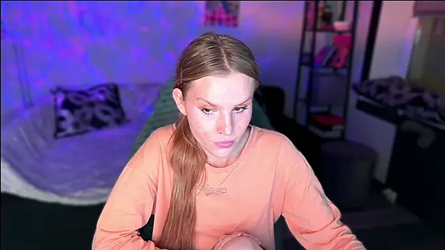 Chanel Gill online show from 02.21.26