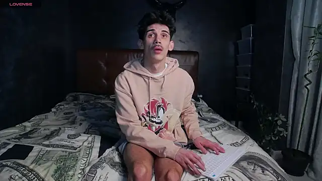 Snapshot of DanielCrush1 chatting on 02.20.26 DanielCrush1 online show from 02.20.26