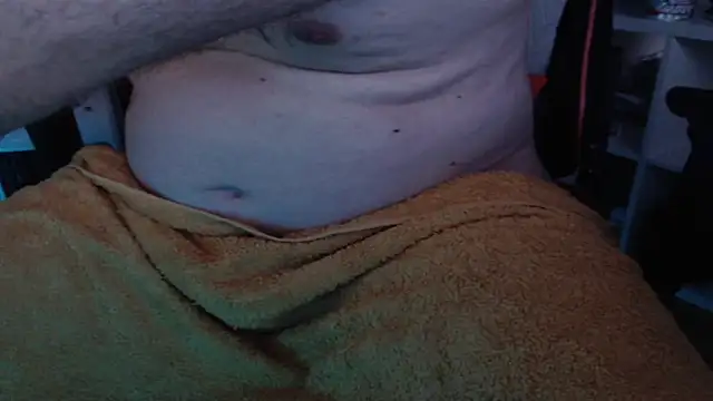 Snapshot of Silver_Boyy chatting on 06.26.26 Silver Boyy online show from 06.26.26
