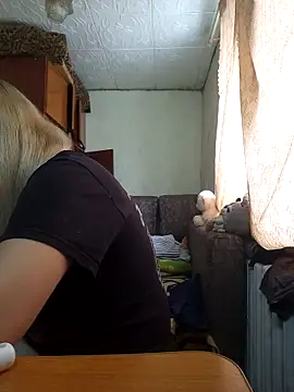 Snapshot of BustyBlond chatting on 02.07.26 BustyBlond online show from 02.07.26