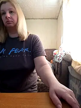 Snapshot of BustyBlond chatting on 03.13.26 BustyBlond online show from 03.13.26