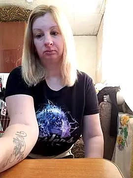 Snapshot of BustyBlond chatting on 03.16.26 BustyBlond online show from 03.16.26