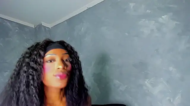 Snapshot of Emattaylor chatting on 05.29.26 Emattaylor online show from 05.29.26