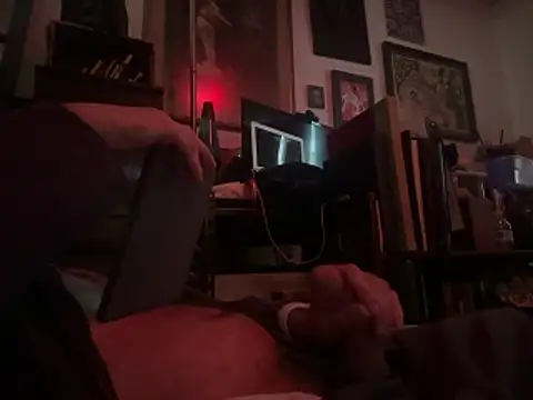 Snapshot of htk1975 chatting on 02.15.26 htk1975 online show from 02.15.26
