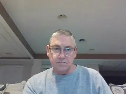 Snapshot of takeitall101 chatting on 12.29.24 takeitall101 online show from 12.29.24