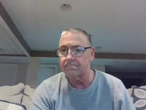 Snapshot of takeitall101 chatting on 01.05.25 takeitall101 online show from 01.05.25