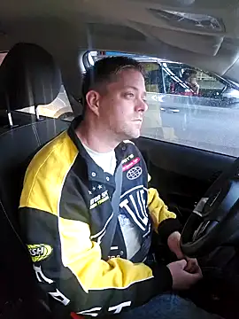 Trucker Hunter online show from 12.02.24