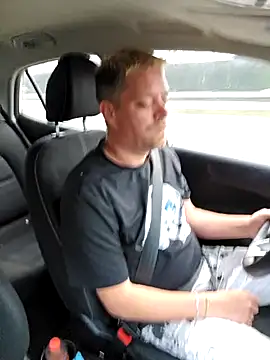 Trucker Hunter online show from 01.19.25