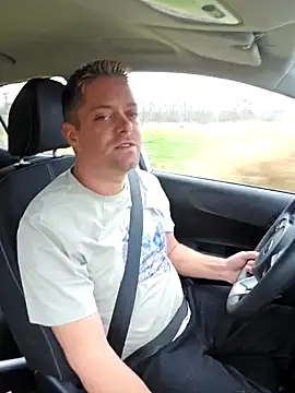 Trucker Hunter online show from 02.08.25