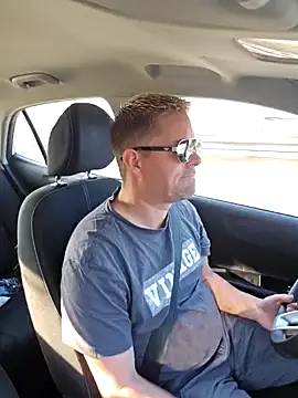 Trucker Hunter online show from 02.09.25