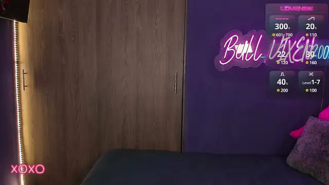 bull vixen2001 online show from 01.16.25