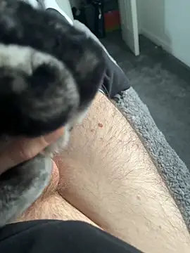 Snapshot of Furdale chatting on 01.16.25 Furdale online show from 01.16.25