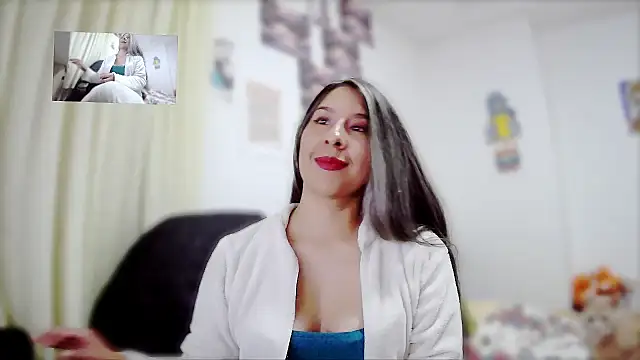 Snapshot of malishka18 chatting on 01.02.25 malishka18 online show from 01.02.25