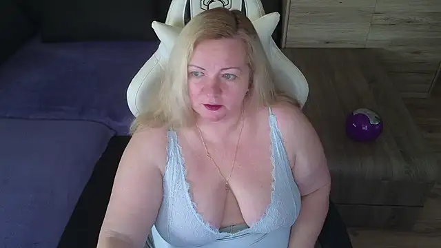 MolligSpielle online show from 02.22.26