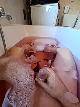 toeloverlive online show from 11.10.25