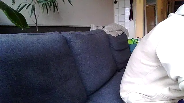 Snapshot of MckyD1cky chatting on 12.16.24 MckyD1cky online show from 12.16.24