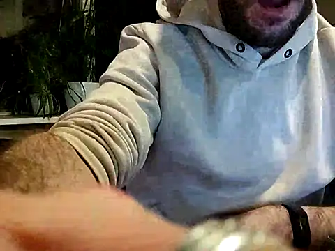 Snapshot of MckyD1cky chatting on 01.21.25 MckyD1cky online show from 01.21.25