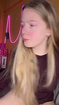 -veranito- online show from 05.12.26