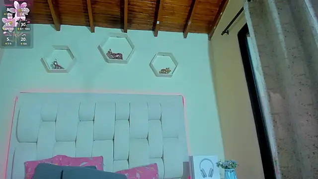 shanakendall online show from 03.09.26