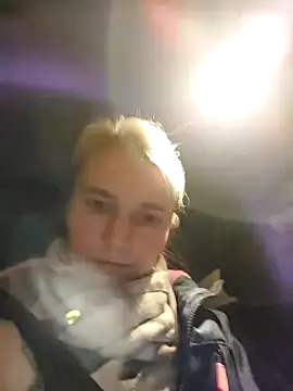 Snapshot of AnnualSunrise chatting on 01.19.25 AnnualSunrise online show from 01.19.25