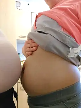 Snapshot of AnnualSunrise chatting on 01.26.25 AnnualSunrise online show from 01.26.25