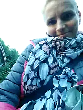 Snapshot of AnnualSunrise chatting on 10.18.25 AnnualSunrise online show from 10.18.25