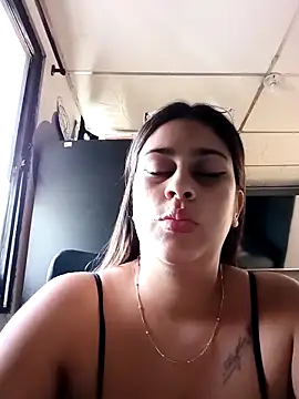 Snapshot of Latina_sexy1 chatting on 02.08.26 Latina sexy1 online show from 02.08.26