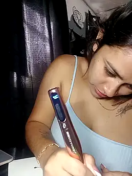 Snapshot of Latina_sexy1 chatting on 02.24.26 Latina sexy1 online show from 02.24.26