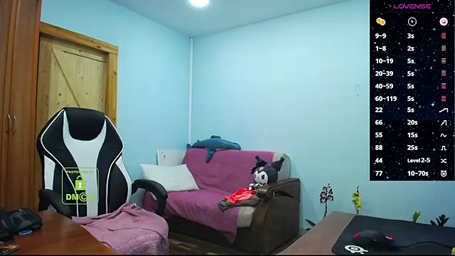 Snapshot of diamondjune chatting on 03.09.25 diamondjune online show from 03.09.25