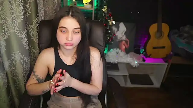 delicatedBailey online show from 02.10.25