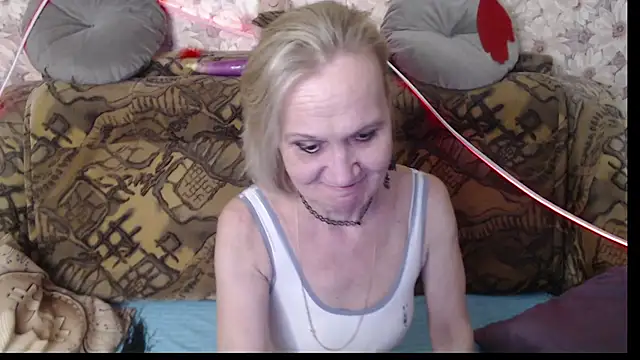 MissBekker online show from 12.17.24