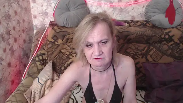 MissBekker online show from 03.17.25