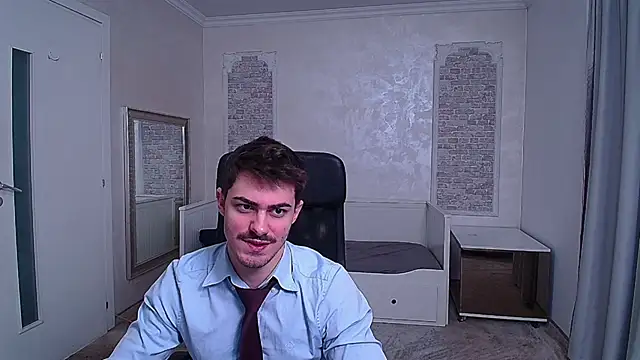 Snapshot of WilsonJules chatting on 01.21.25 WilsonJules online show from 01.21.25