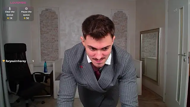 Snapshot of WilsonJules chatting on 01.26.25 WilsonJules online show from 01.26.25