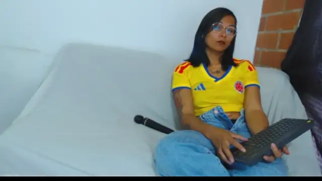 Sofynix online show from 06.17.26